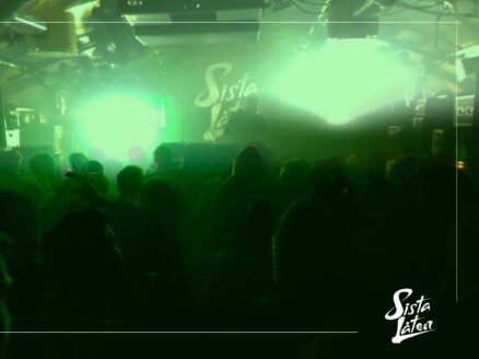 Techno party people partying at Hulen {{brizy_dc_image_alt entityId=